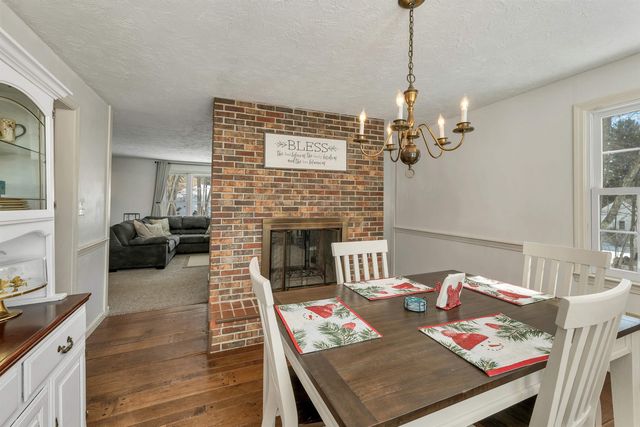 53 Seton Drive, Bedford, NH 03110