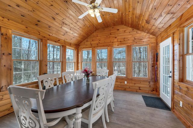 53 Seton Drive, Bedford, NH 03110