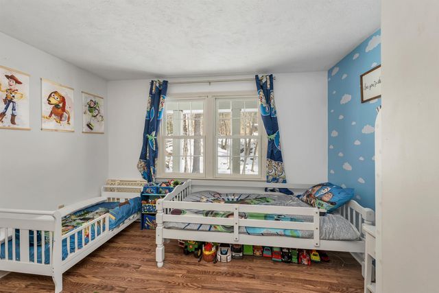 53 Seton Drive, Bedford, NH 03110