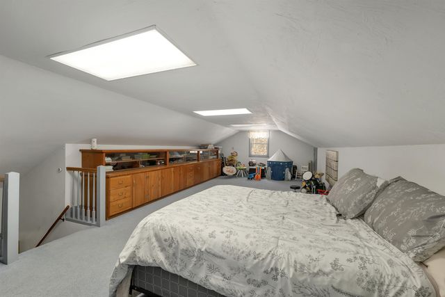 53 Seton Drive, Bedford, NH 03110