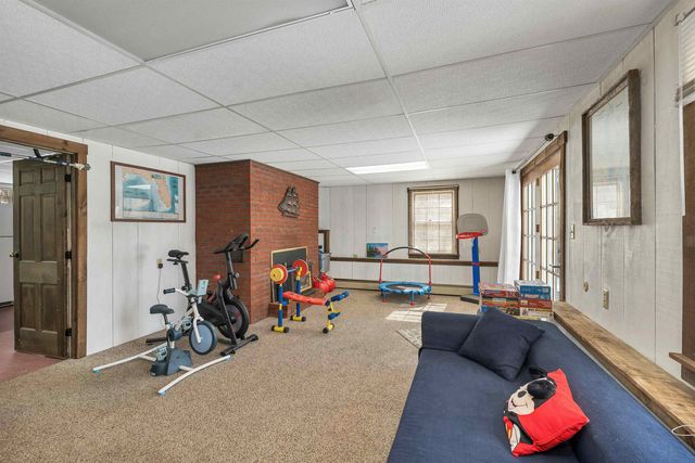 53 Seton Drive, Bedford, NH 03110