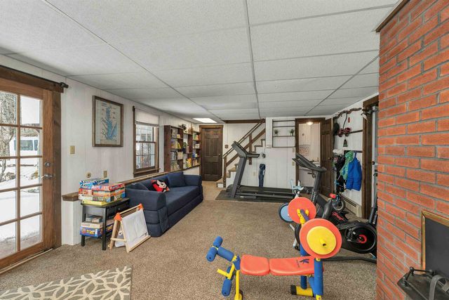 53 Seton Drive, Bedford, NH 03110