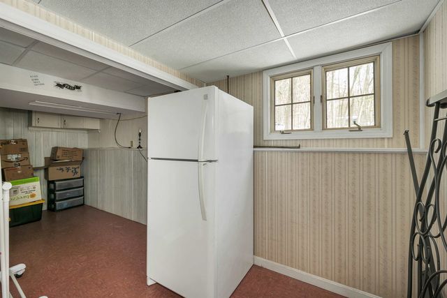 53 Seton Drive, Bedford, NH 03110