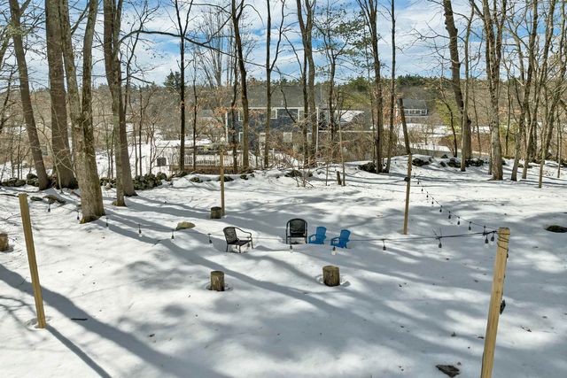 53 Seton Drive, Bedford, NH 03110