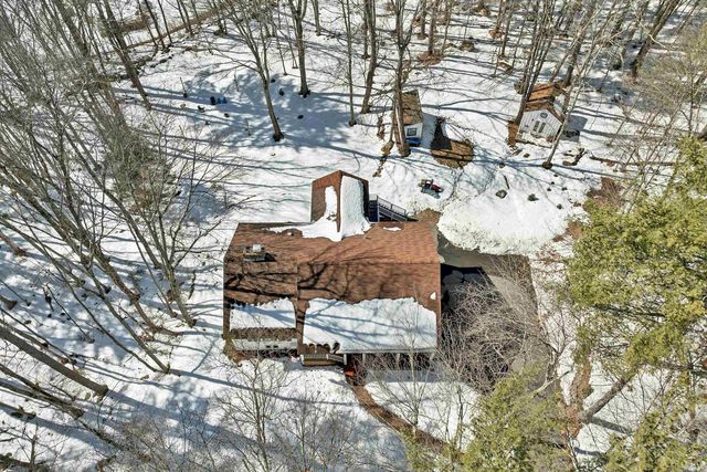 53 Seton Drive, Bedford, NH 03110