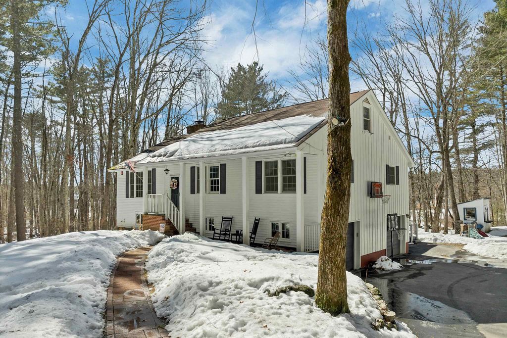 53 Seton Drive, Bedford, NH 03110