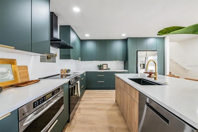 4509 W FAIR OAKS AVENUE, Tampa, FL 33611