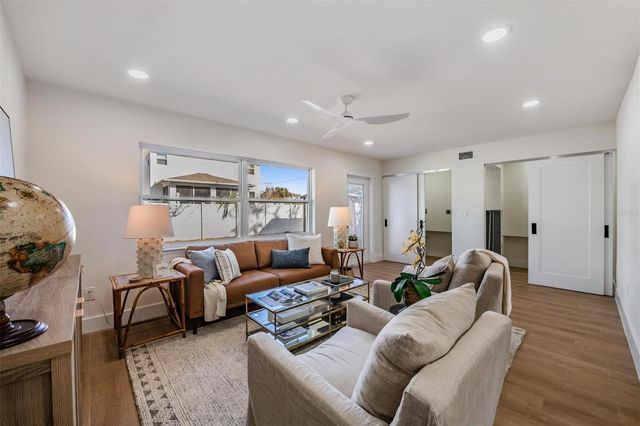 4509 W FAIR OAKS AVENUE, Tampa, FL 33611