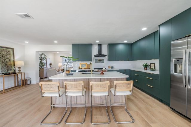 4509 W FAIR OAKS AVENUE, Tampa, FL 33611