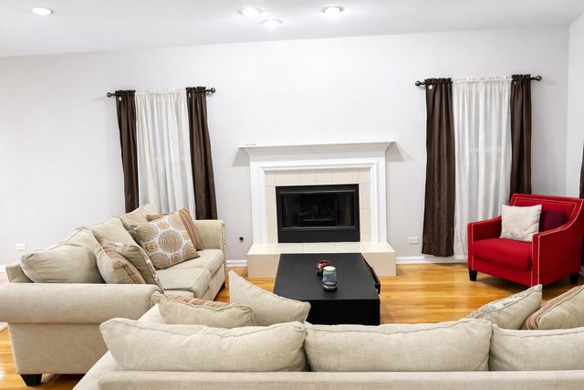 67 N Bridge View Street 67, Palatine, IL 60067