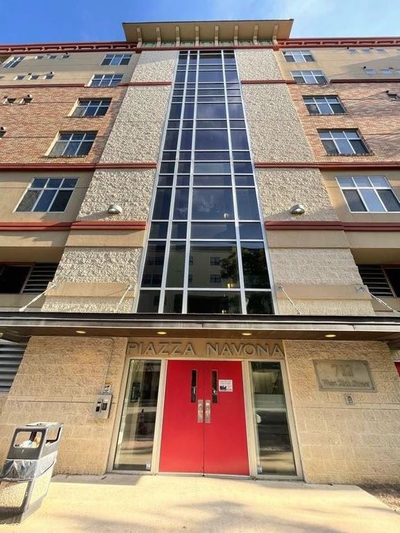 711 W 26th ST 510, Austin, TX 78705