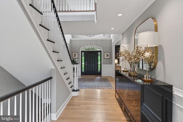 923 SHENANDOAH LN, West Chester, PA 19380