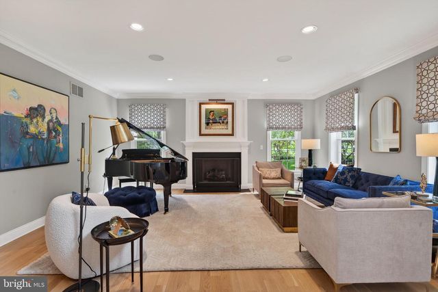 923 SHENANDOAH LN, West Chester, PA 19380