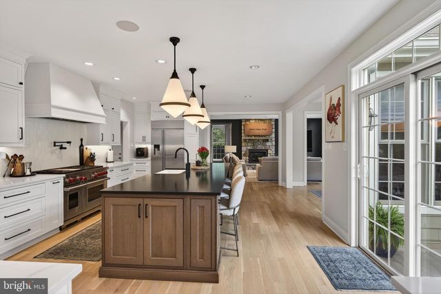 923 SHENANDOAH LN, West Chester, PA 19380