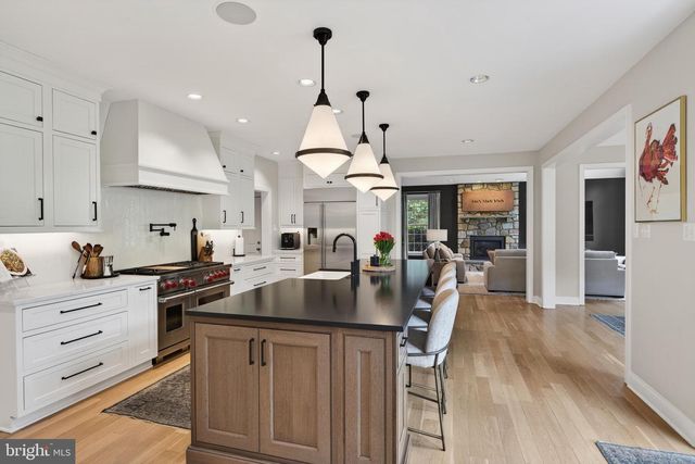 923 SHENANDOAH LN, West Chester, PA 19380