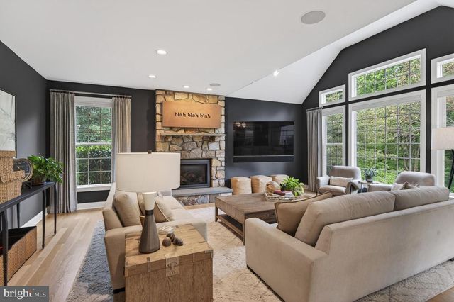 923 SHENANDOAH LN, West Chester, PA 19380