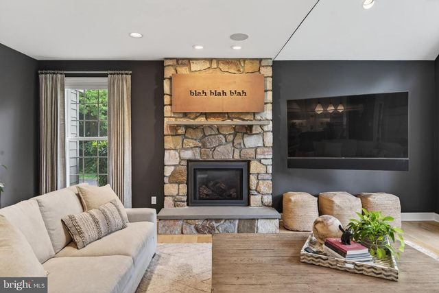 923 SHENANDOAH LN, West Chester, PA 19380