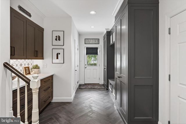 923 SHENANDOAH LN, West Chester, PA 19380