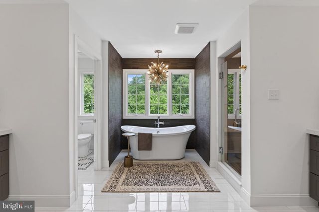 923 SHENANDOAH LN, West Chester, PA 19380