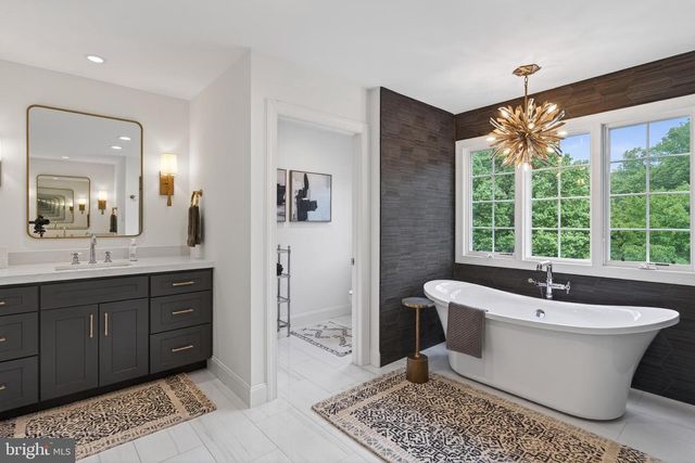 923 SHENANDOAH LN, West Chester, PA 19380