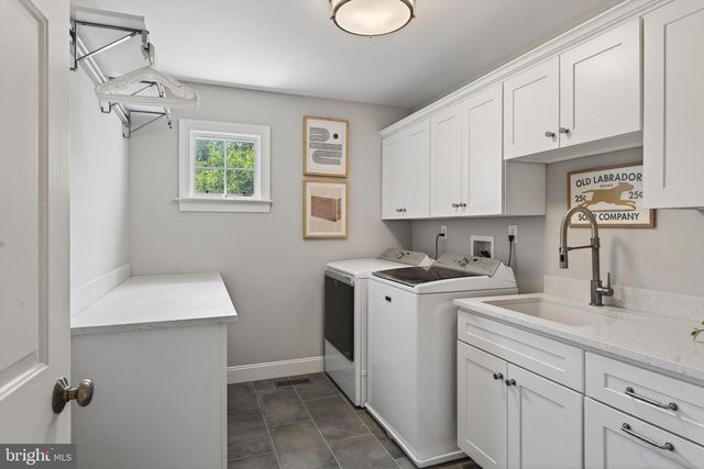 923 SHENANDOAH LN, West Chester, PA 19380