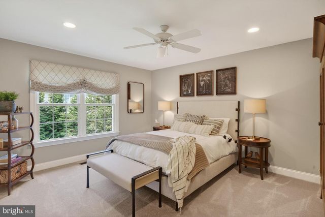 923 SHENANDOAH LN, West Chester, PA 19380