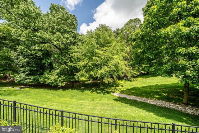 923 SHENANDOAH LN, West Chester, PA 19380