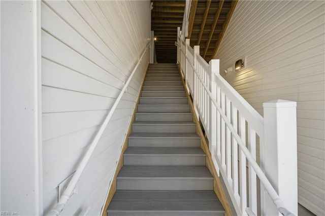 1732 Dromolin Dr Ste 204, Virginia Beach, VA 23456