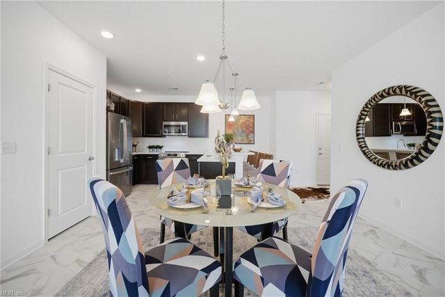1732 Dromolin Dr Ste 204, Virginia Beach, VA 23456