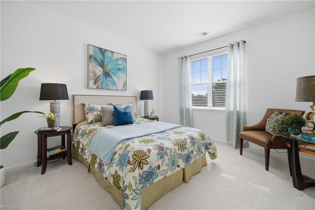 1732 Dromolin Dr Ste 204, Virginia Beach, VA 23456