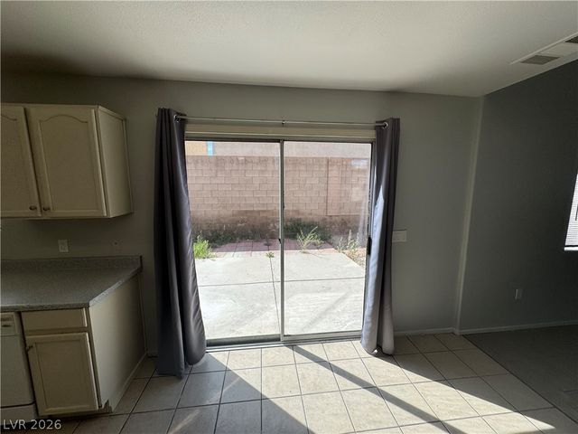 5273 Panguitch Drive, Las Vegas, NV 89122