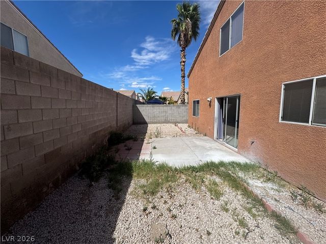 5273 Panguitch Drive, Las Vegas, NV 89122