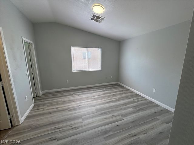 5273 Panguitch Drive, Las Vegas, NV 89122