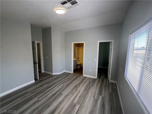 5273 Panguitch Drive, Las Vegas, NV 89122