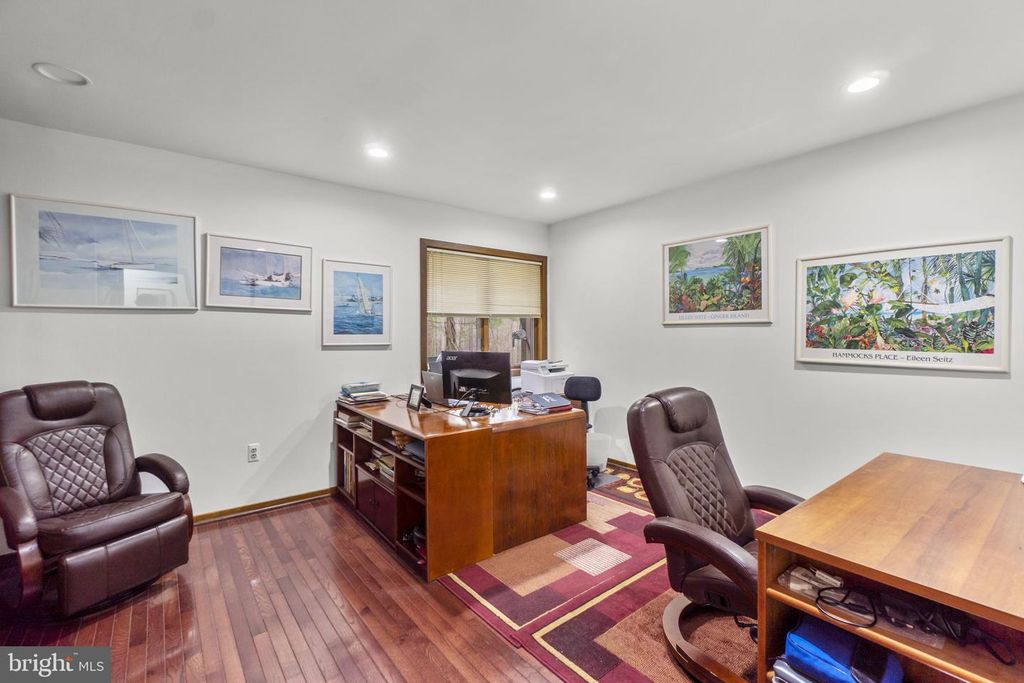 Image 28 of property listing at 7314 MEADOW WOOD WAY, Clarksville, MD 21029