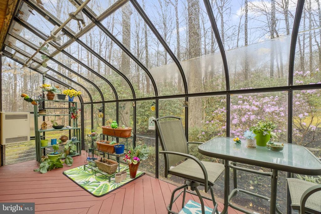 Image 36 of property listing at 7314 MEADOW WOOD WAY, Clarksville, MD 21029