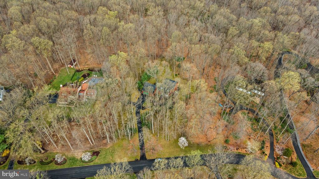 Image 47 of property listing at 7314 MEADOW WOOD WAY, Clarksville, MD 21029