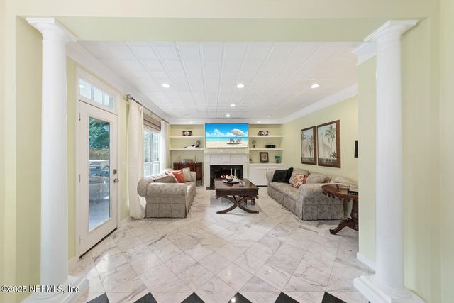 3267 JUPITER HILLS Circle E, Jacksonville, FL 32225