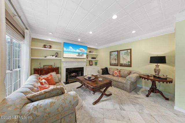 3267 JUPITER HILLS Circle E, Jacksonville, FL 32225