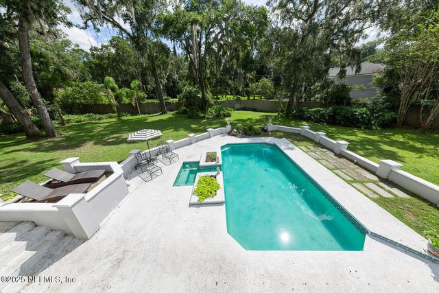 3267 JUPITER HILLS Circle E, Jacksonville, FL 32225