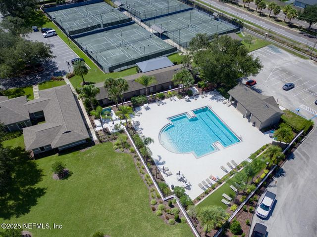 3267 JUPITER HILLS Circle E, Jacksonville, FL 32225