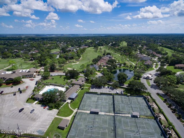 3267 JUPITER HILLS Circle E, Jacksonville, FL 32225