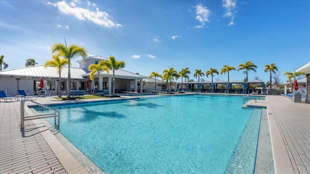 15423 MILLER CREEK DRIVE, Sun City Center, FL 33573