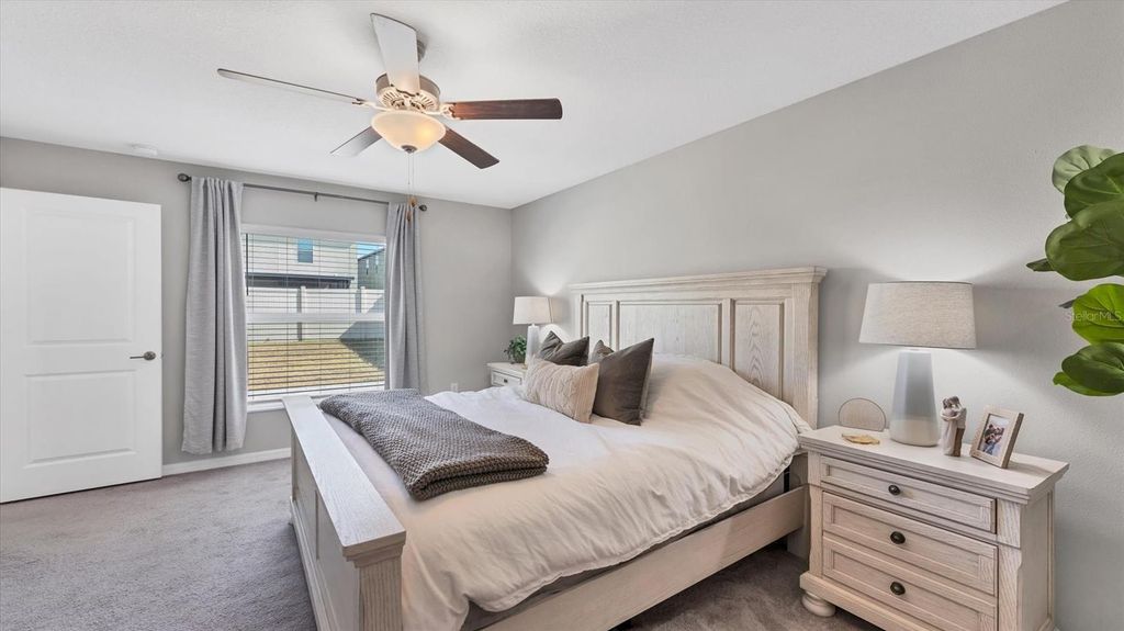 Image 16 of property listing at 15423 MILLER CREEK DRIVE, Sun City Center, FL 33573