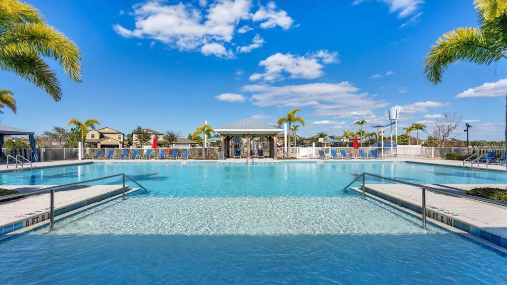 Image 34 of property listing at 15423 MILLER CREEK DRIVE, Sun City Center, FL 33573