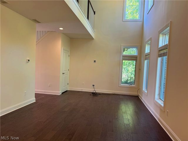 1361 Slate Court, Cleveland Heights, OH 44118