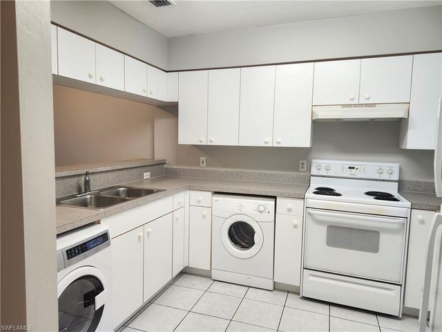621 SW 47th TER 204, Cape Coral, FL 33914