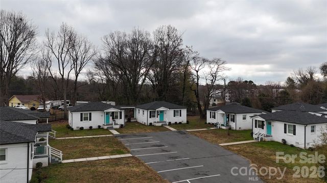 2213 Alma Court, Charlotte, NC 28206