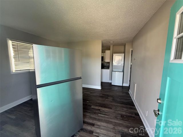 2213 Alma Court, Charlotte, NC 28206