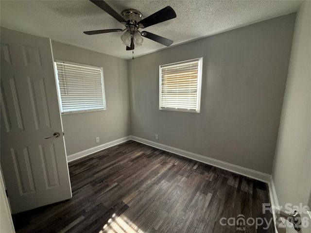 2213 Alma Court, Charlotte, NC 28206